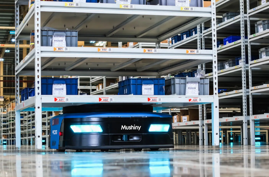 8 Key Benefits of Warehouse Automation